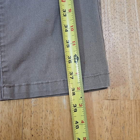 RVCA Weekend Stretch Pants Dark Tan With Pockets Mens size 30 - Picture 9 of 10